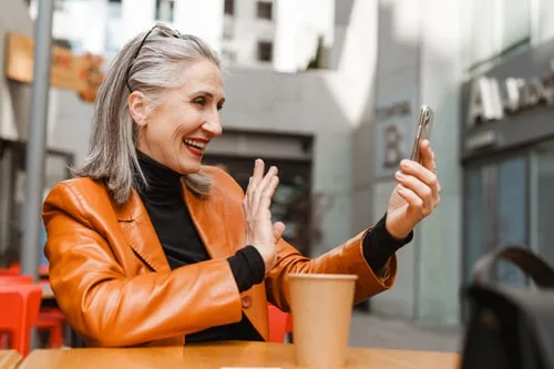 Vocal - Telecoms and Internet offers Mobile_SIM_Global-Roaming